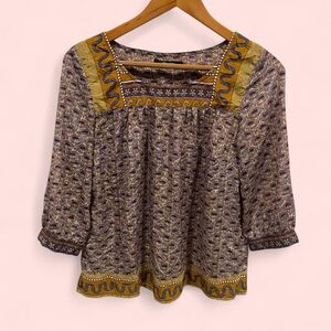 Adorable silky Vero Moda square neck squiggles paisley flower power luxe top